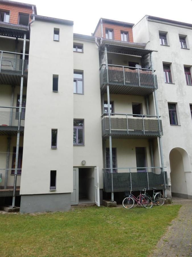 Zentrale 2 Zimmer Eg Wohnung Mit Balkon 라이프치히 외부 사진