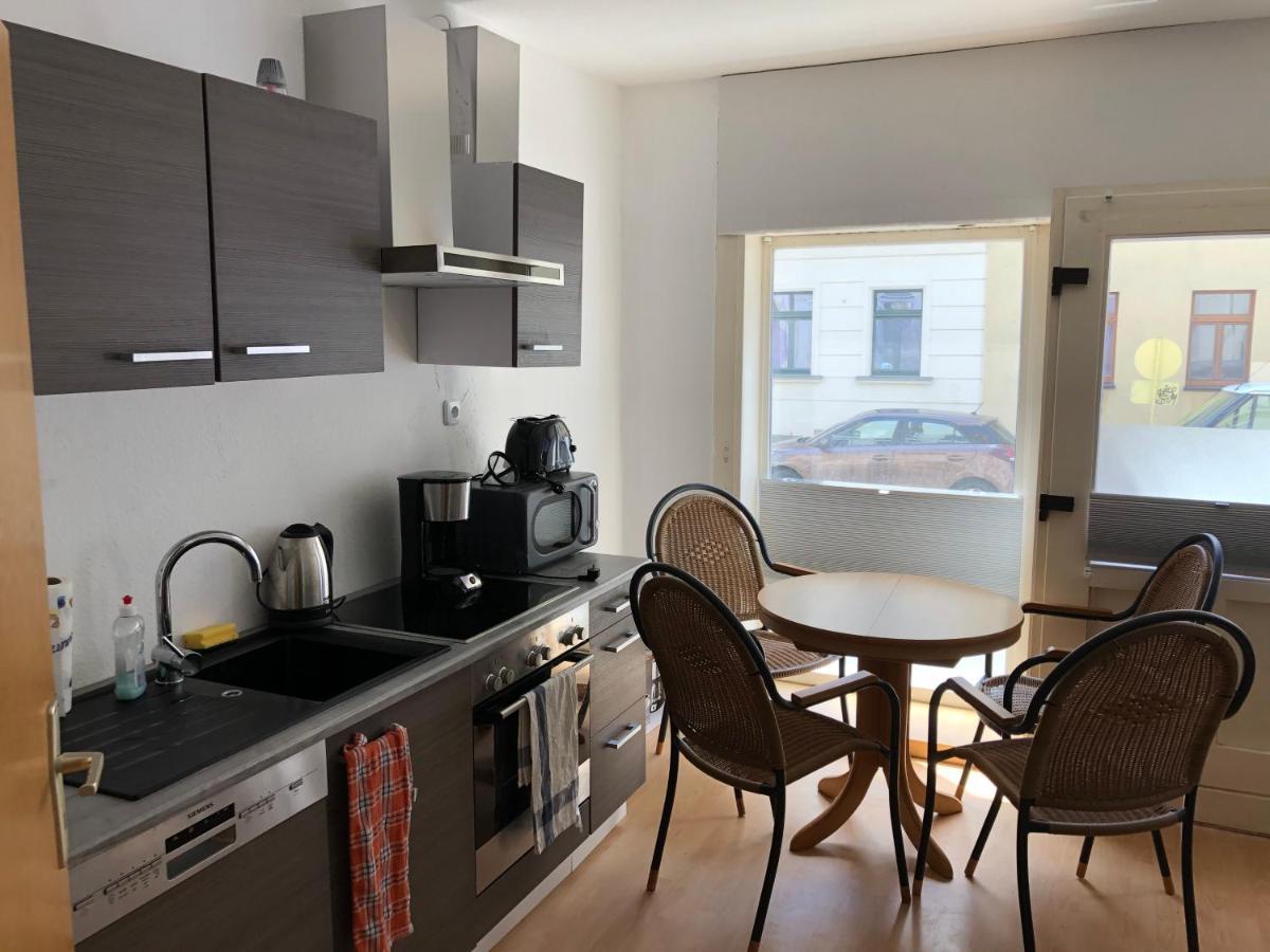 Zentrale 2 Zimmer Eg Wohnung Mit Balkon 라이프치히 외부 사진